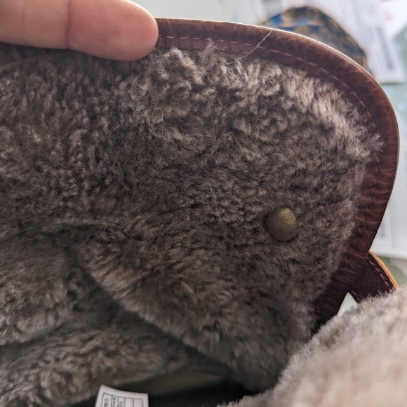 Women's UGG Brown Leather Sherpa Lined Boots Wooden Heel Size 10 - Picture 3 of 8